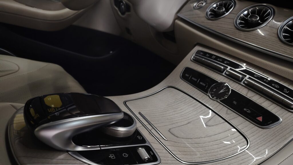 detailing interior auto Târgu Mureș